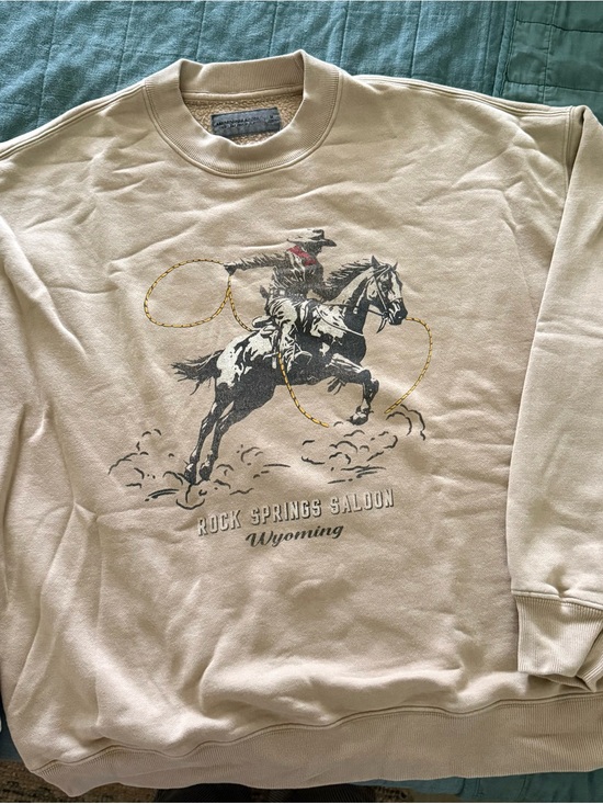 Abercrombie & Fitch Tops - Abercrombie & Fitch- Sweatshirt- Wyoming